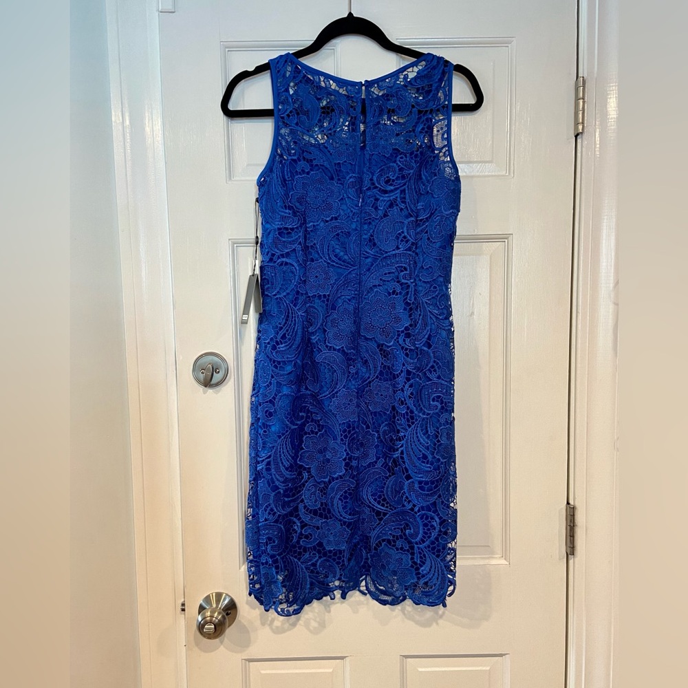 Adriana Papell cocktail dress size 2 royal blue